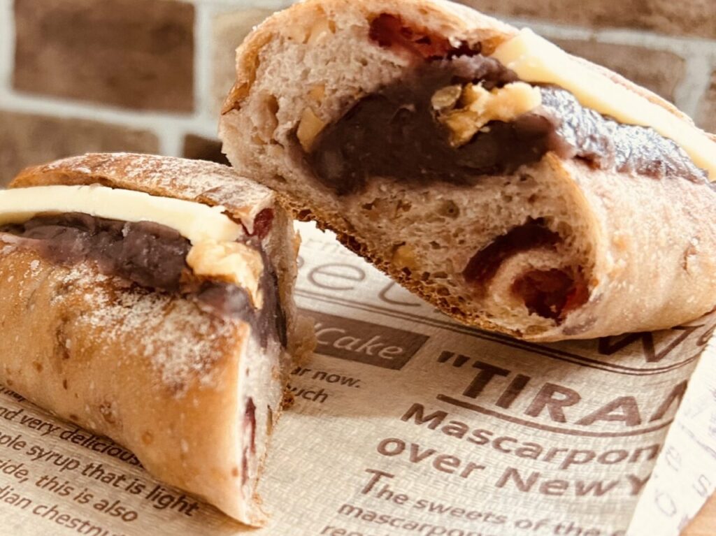 BRUNO BREADの「くるみとクランベリーのあんこバター」