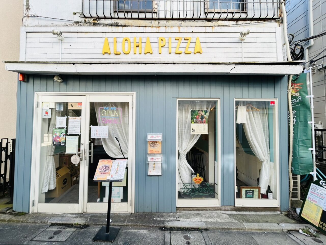 立石「ALOHA PIZZA」の店構え