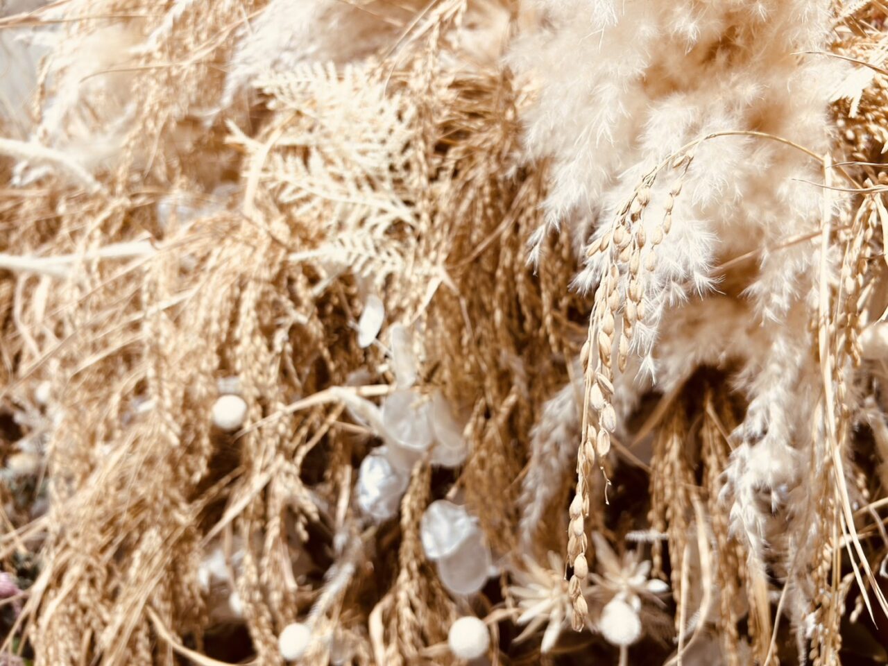 本物の稲穂を使ったアレンジメント