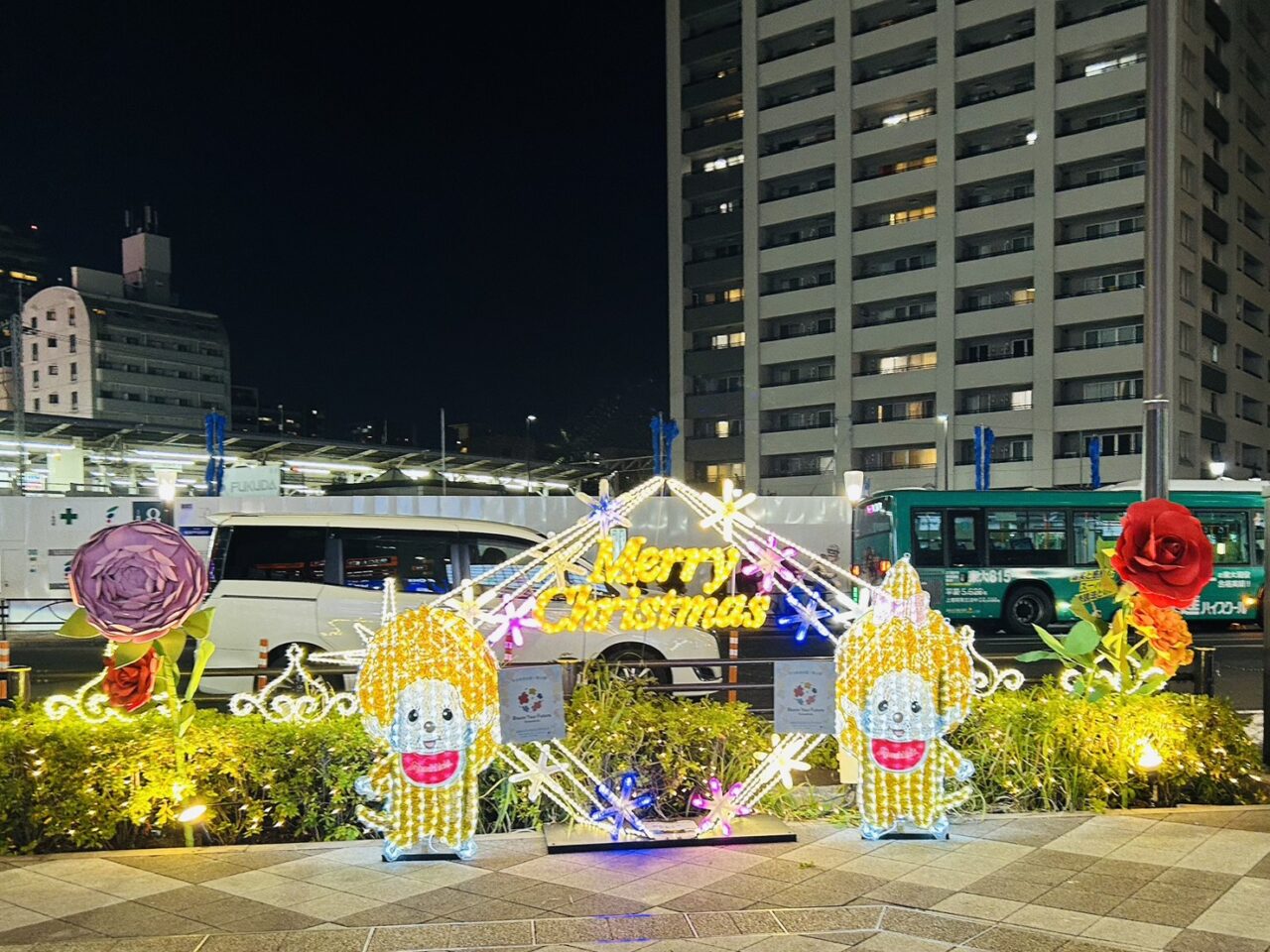 とってもかわいいモンチッチのイルミネーション