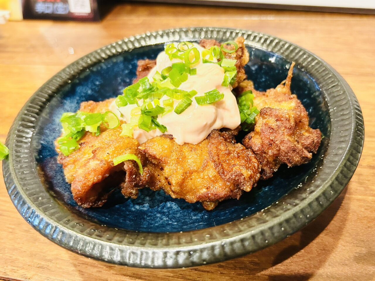 「筑前屋」名物の「タルタルからあげ」