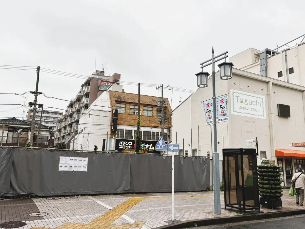 2026年9月のJR亀有駅北口の様子